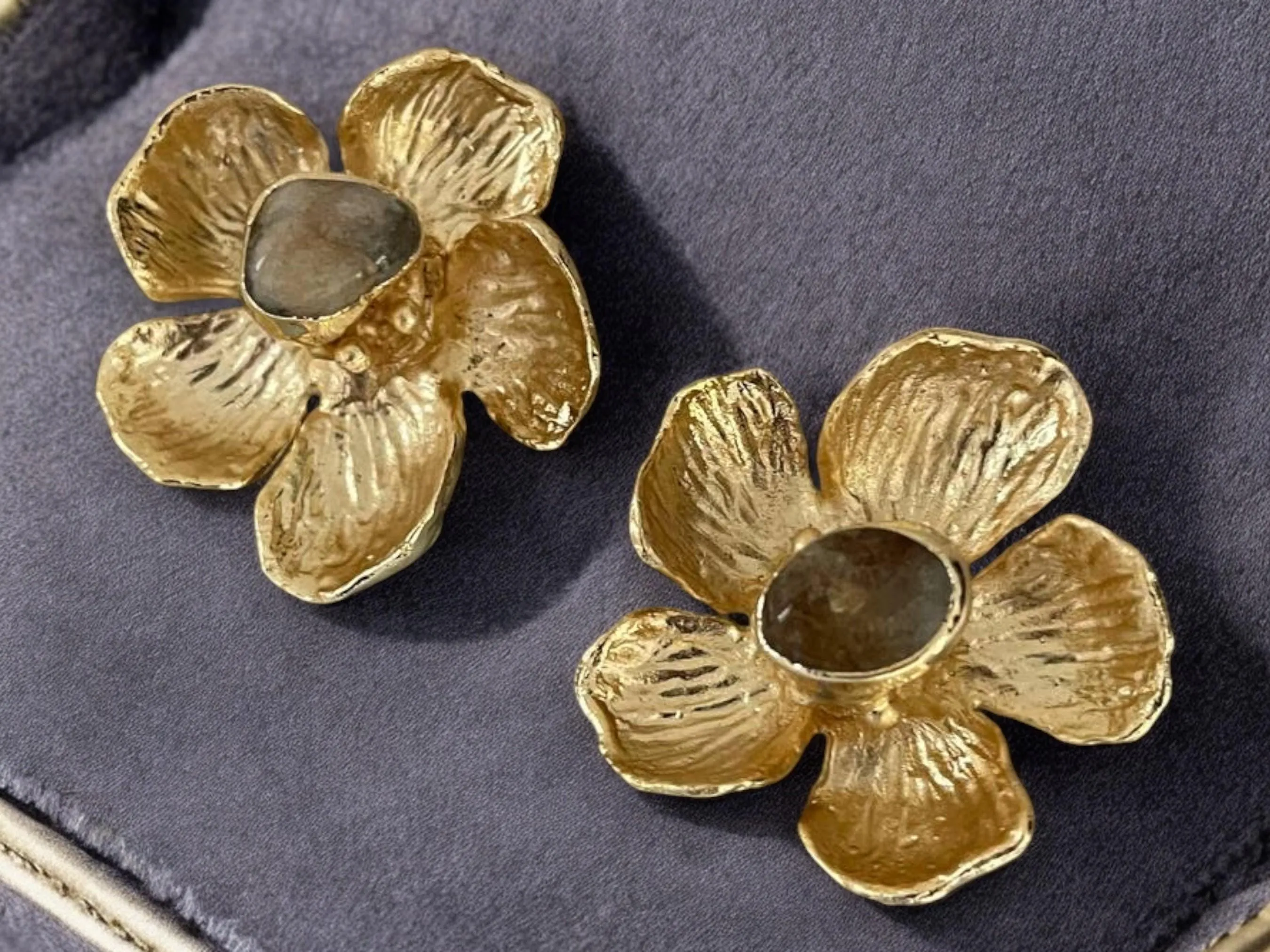 Chunky Handmade 18K Gold Plated Agate Floral Stud Earrings