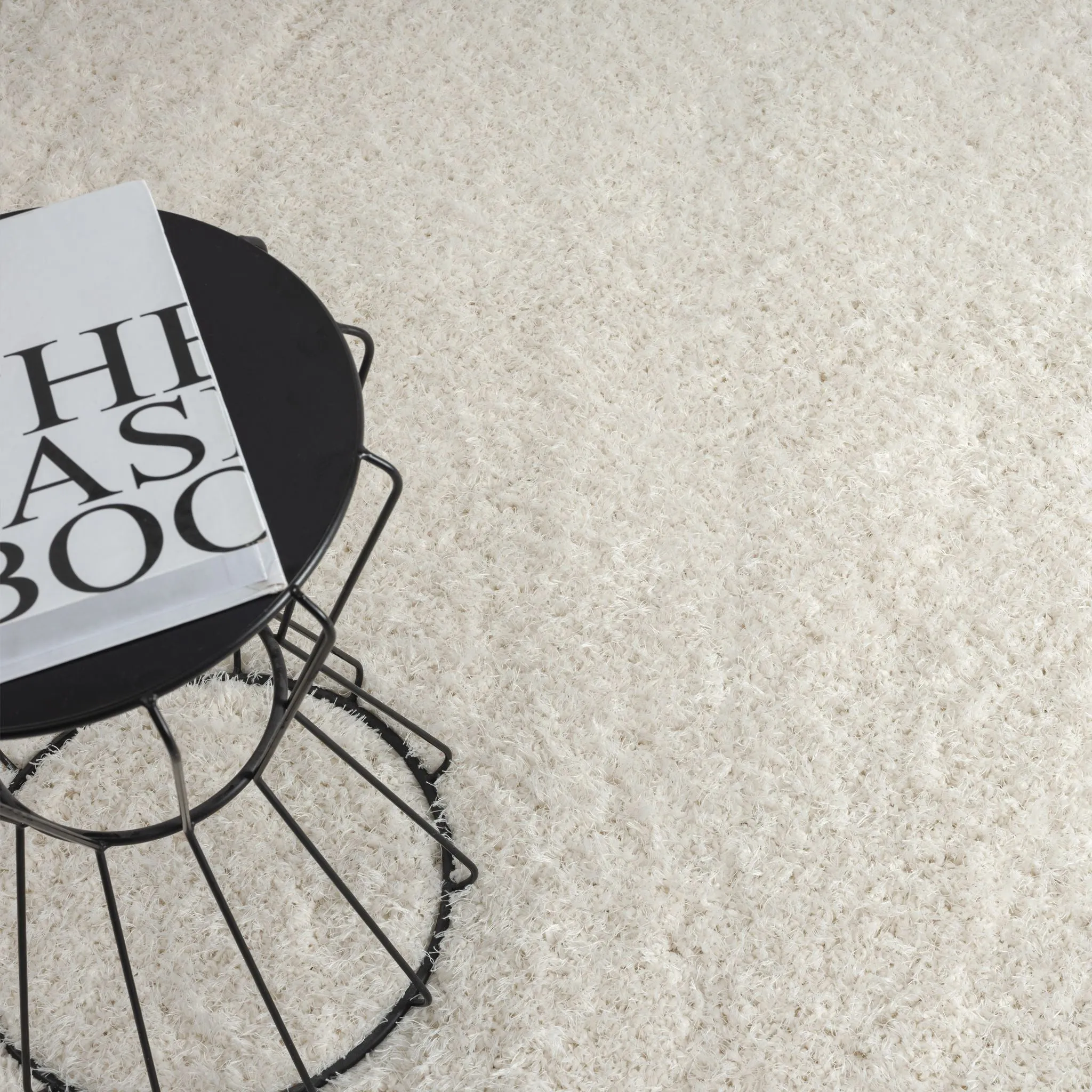 Fleecy 393 Sand Rug - Soft & Luxurious Floor Decor