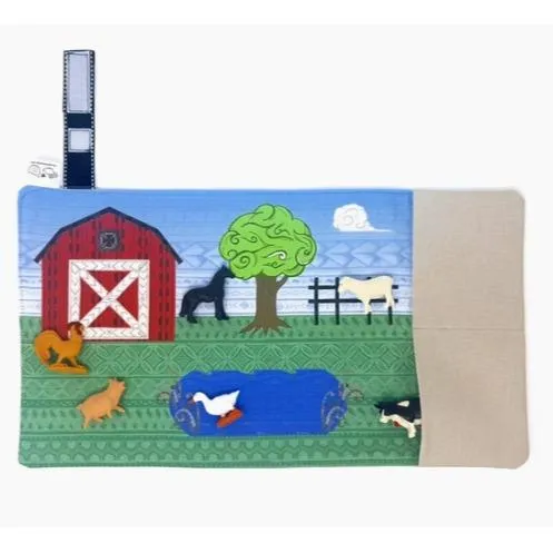 Mouse Loves Pig Tiny Worlds™ Travel Toy Playmat