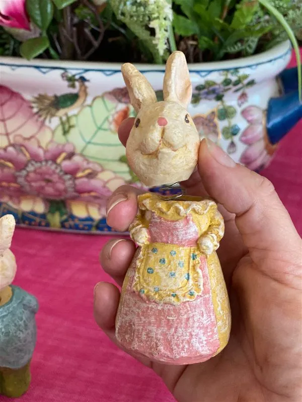 Mr. & Mrs. Bunny Bobbleheads