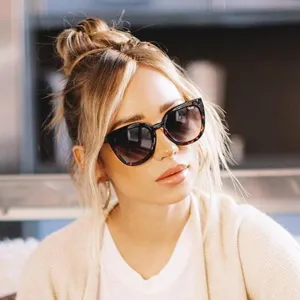 Quay Sunglasses Noosa Black Tort/Brown Fade
